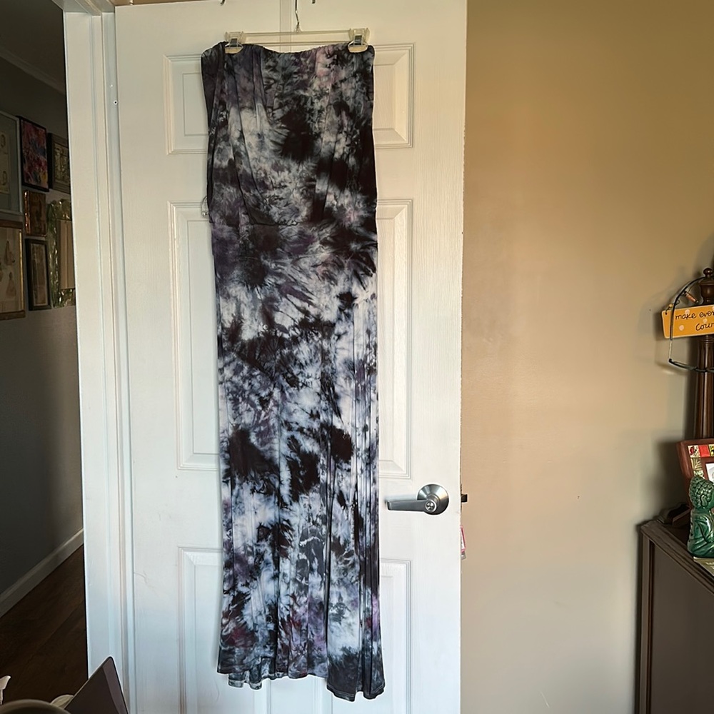 Strapless tie dye maxi dress